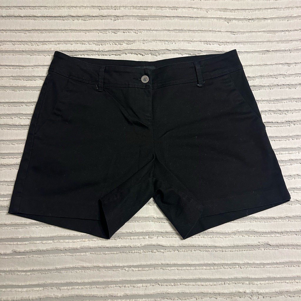 Limited Women's Black Stretch Chino Shorts